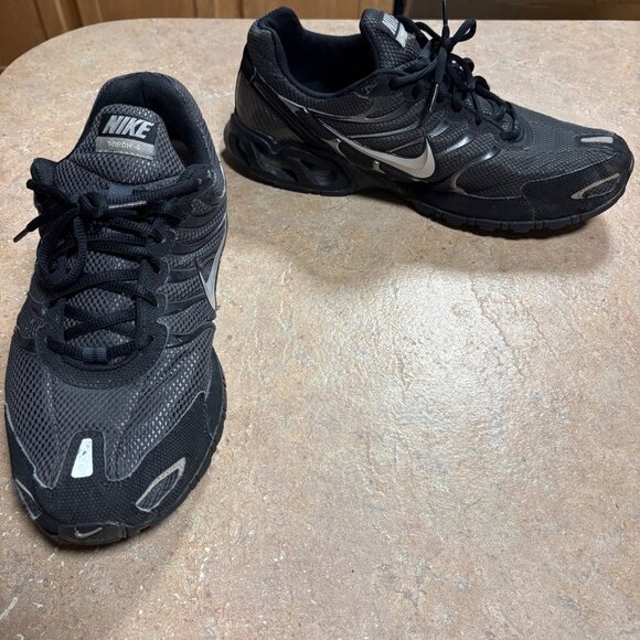 Nike Air Max Torch 4 Mens Shoes Size 13 Black Anthracite Running Sneakers - Picture 2 of 13